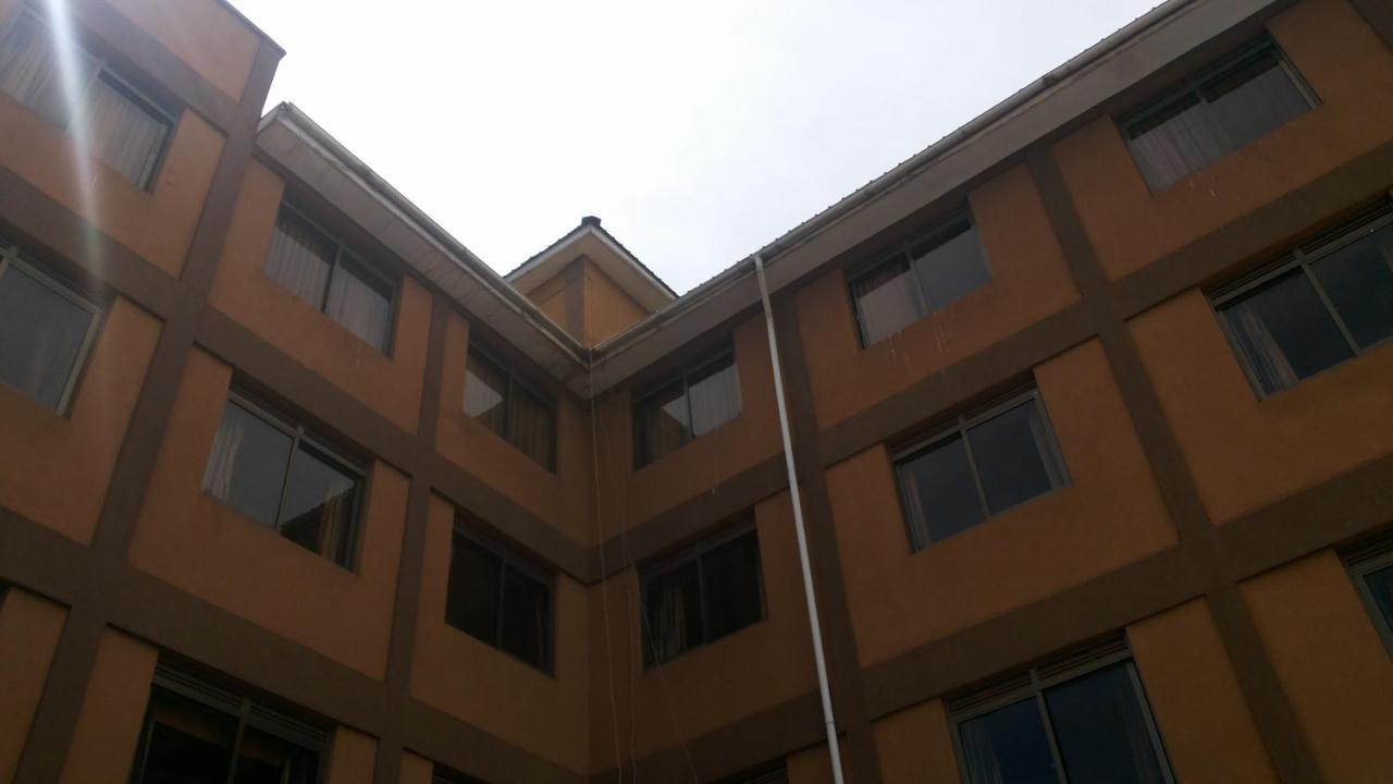 Palema Crown Hotel Gulu Dış mekan fotoğraf