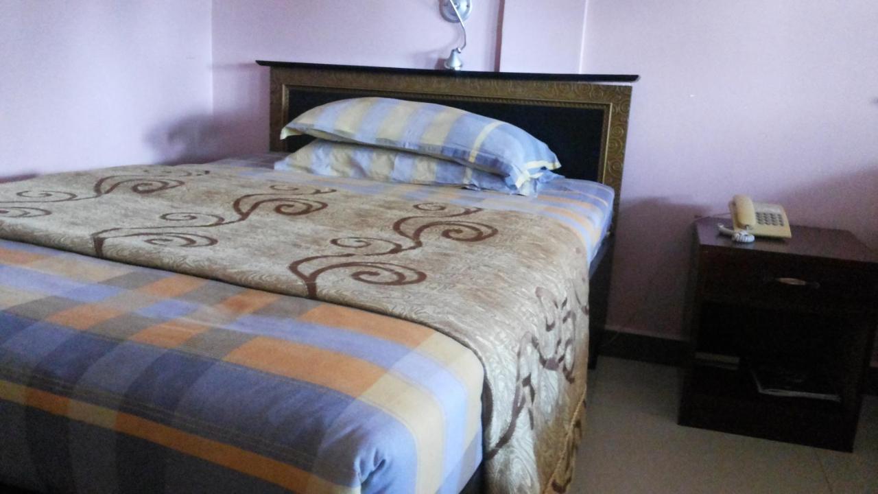 Palema Crown Hotel Gulu Dış mekan fotoğraf